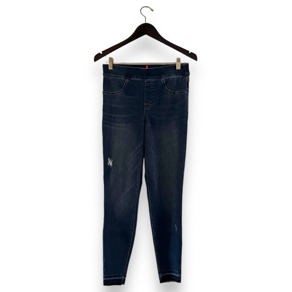 Spanx Blue Denim Distressed Skinny Jean Leggings
Stretch Size Medium High Rise - Picture 2 of 13